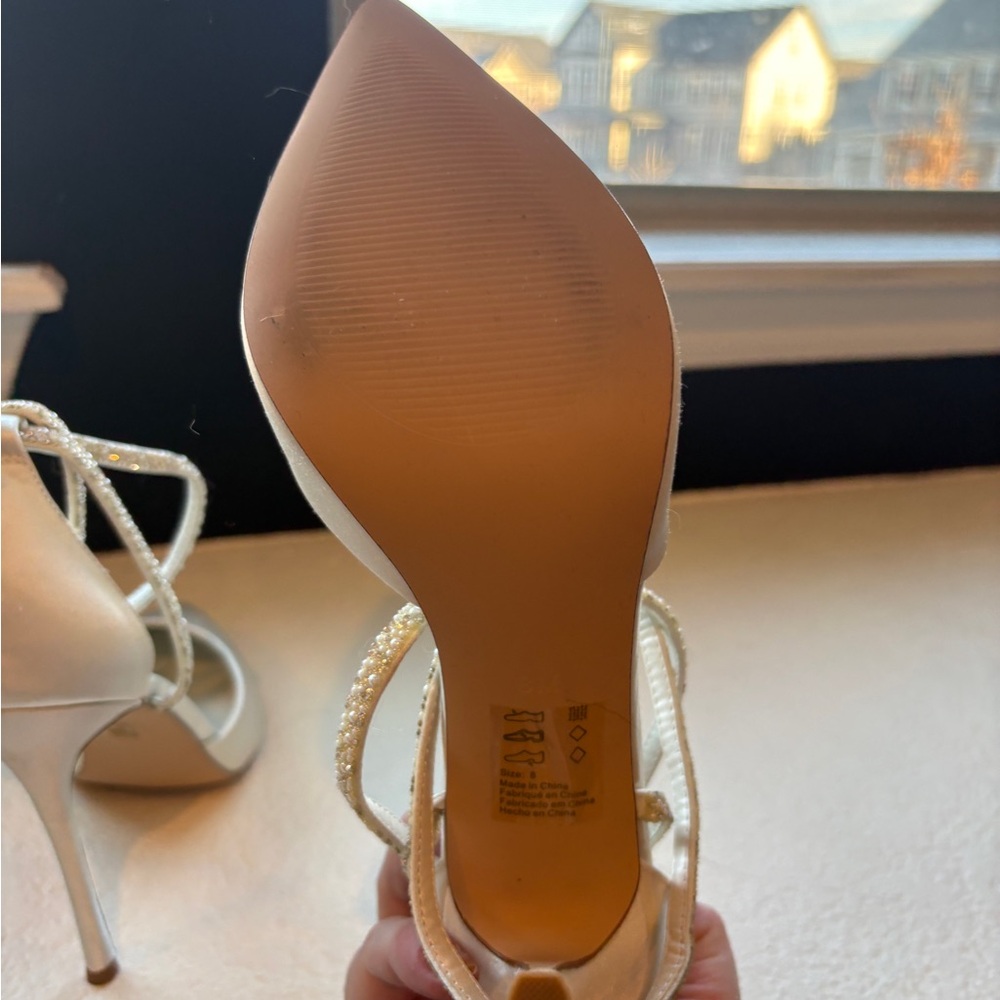 NEVER WORN Galina Pearl Strappy Ankle Wrap Heels - Picture 6 of 6